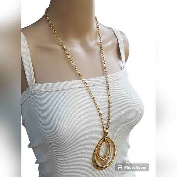 CROWN TRIFARI 60s MID CENTURY MODERN TEARDROP PENDANT NECKLACE - Picture 2 of 6